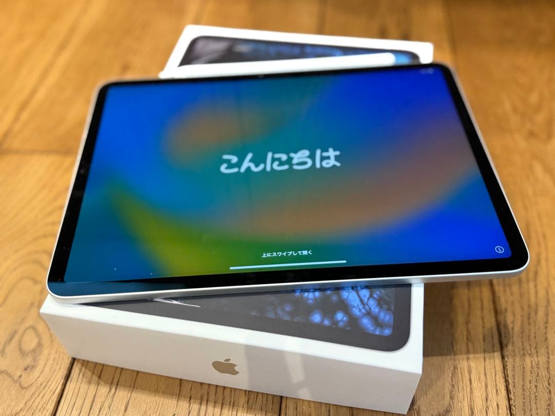 ipad pro 11 256gb smart keybord pencil付き