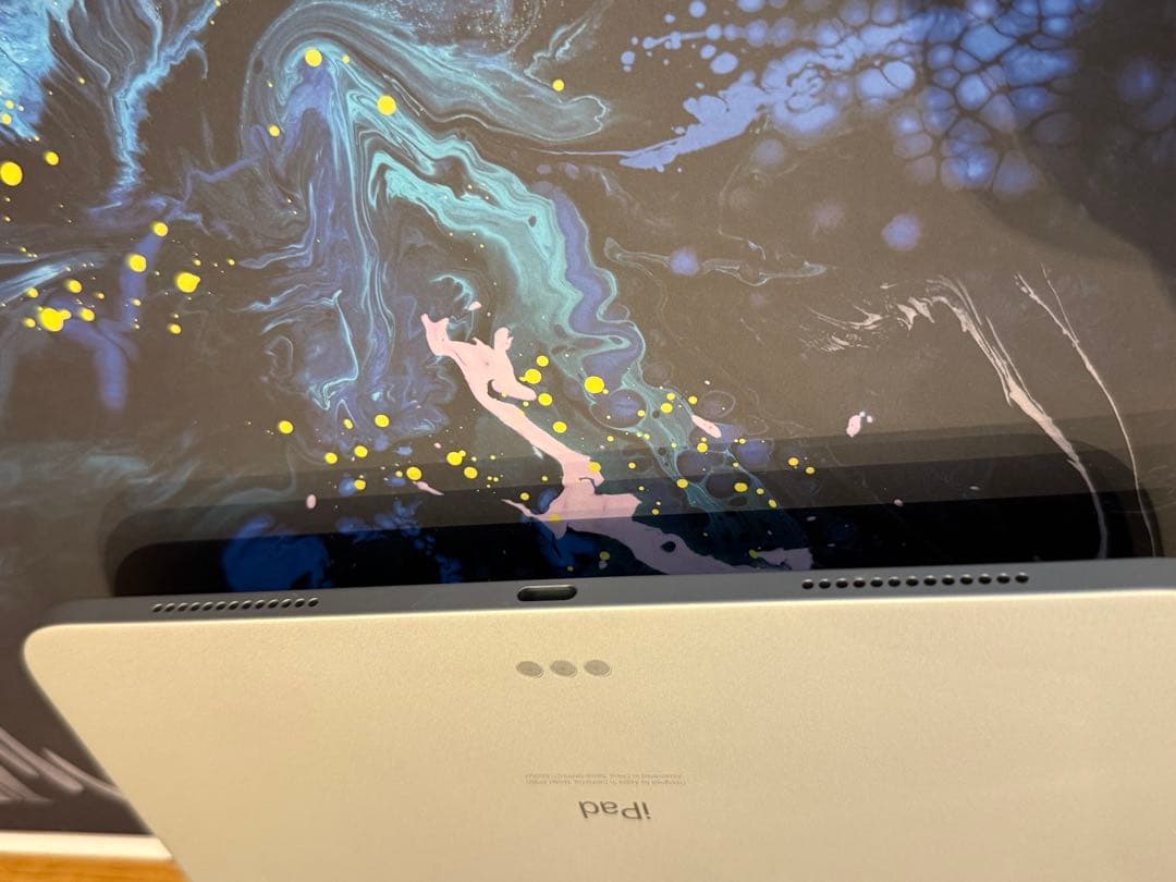 ipad pro 11 256gb smart keybord pencil付き