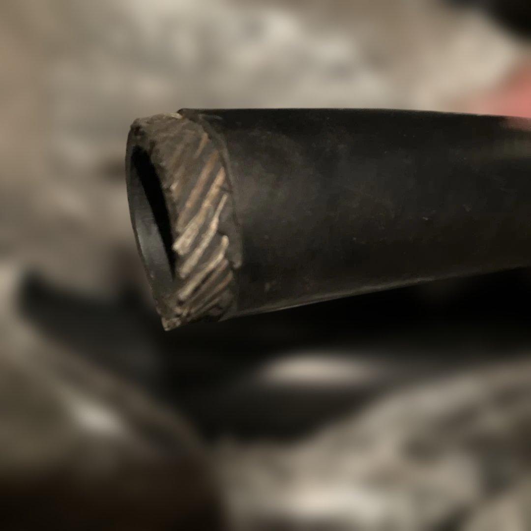 十川ゴム　一般油圧配管用ホース　Ｆ-15　定尺品　25径×約20ｍ　ガソリン