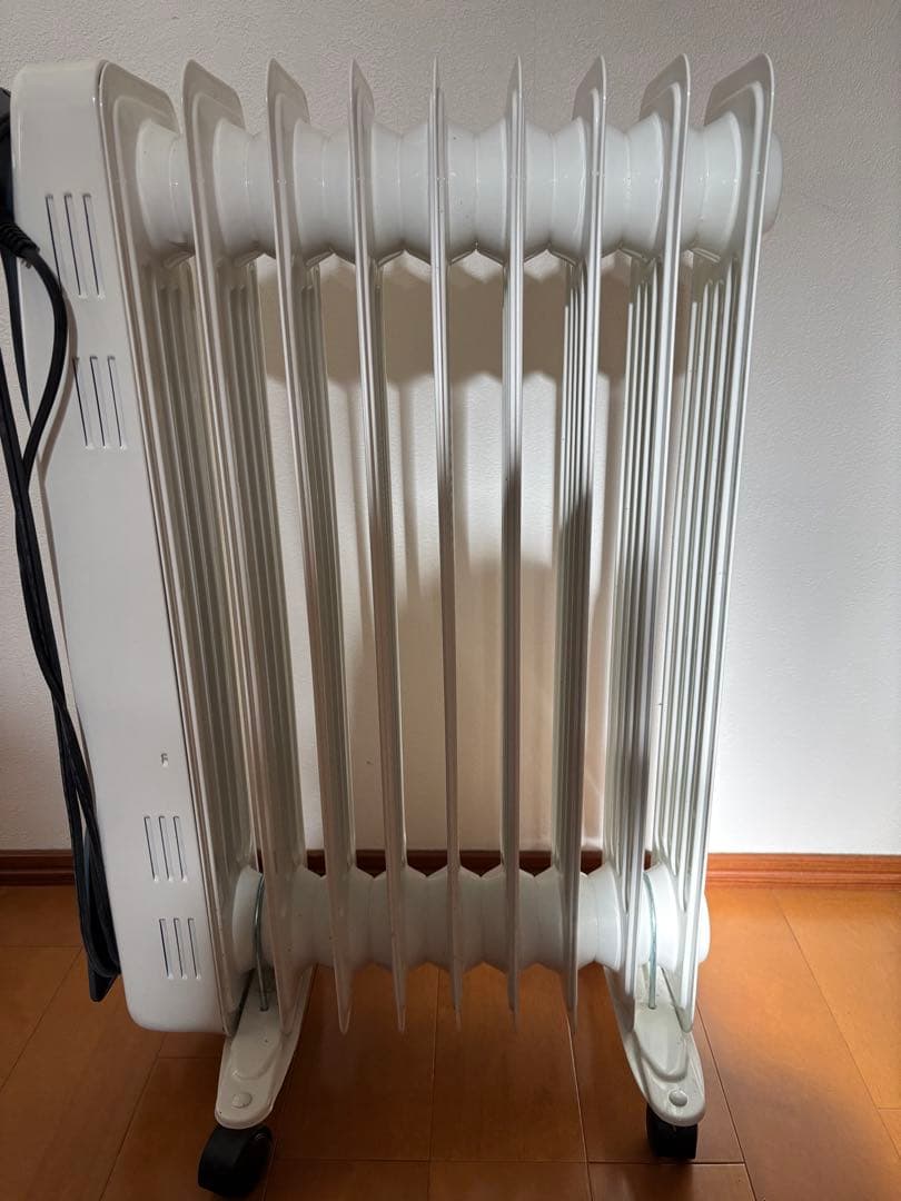 寒い季節の車中泊にもオイルヒーター