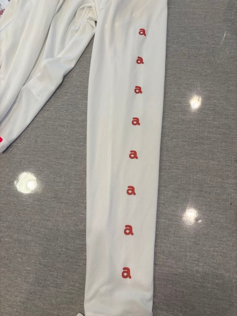 新品 アルチビオ UVCUT ハイネックプルオーバー サイズ40 L 春夏