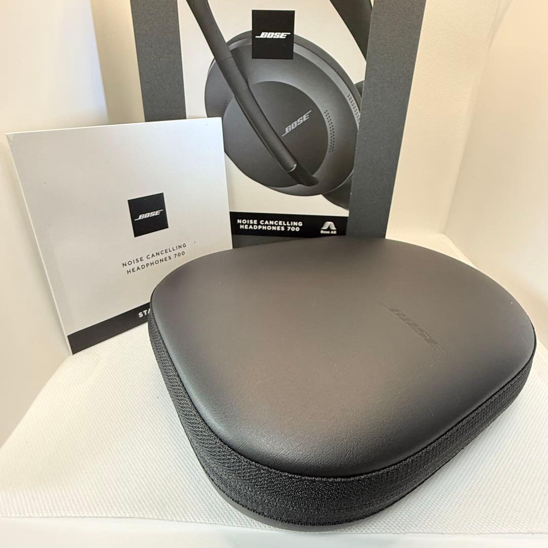 美品　Bose Noise Cancelling Headphones 700