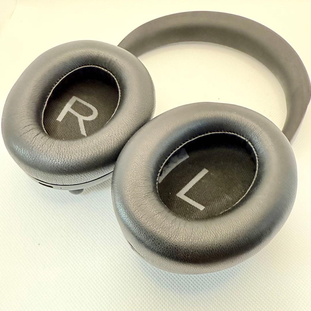 美品　Bose Noise Cancelling Headphones 700