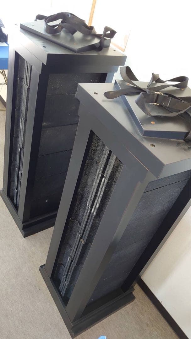 100万円した スピーカー台 某テレビ局 編集室 の 特注品 左右で295kg