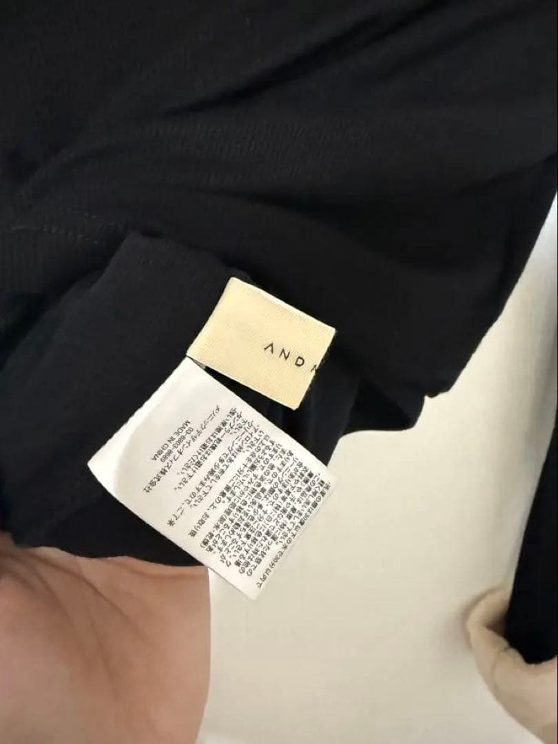 ANDMARY Doggy fur tops black 正規品