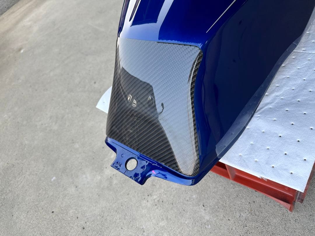 CB1100 燃料タンク