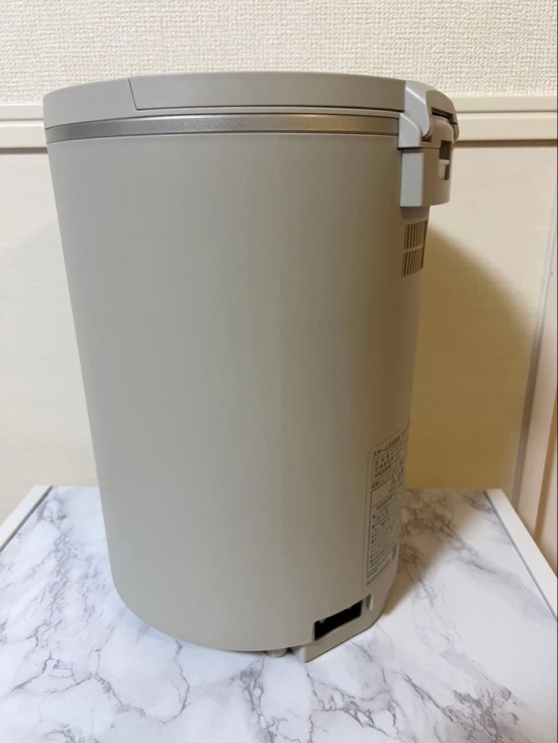 アイリスオーヤマ　スチーム加湿器　KHM-MH60 2024年製