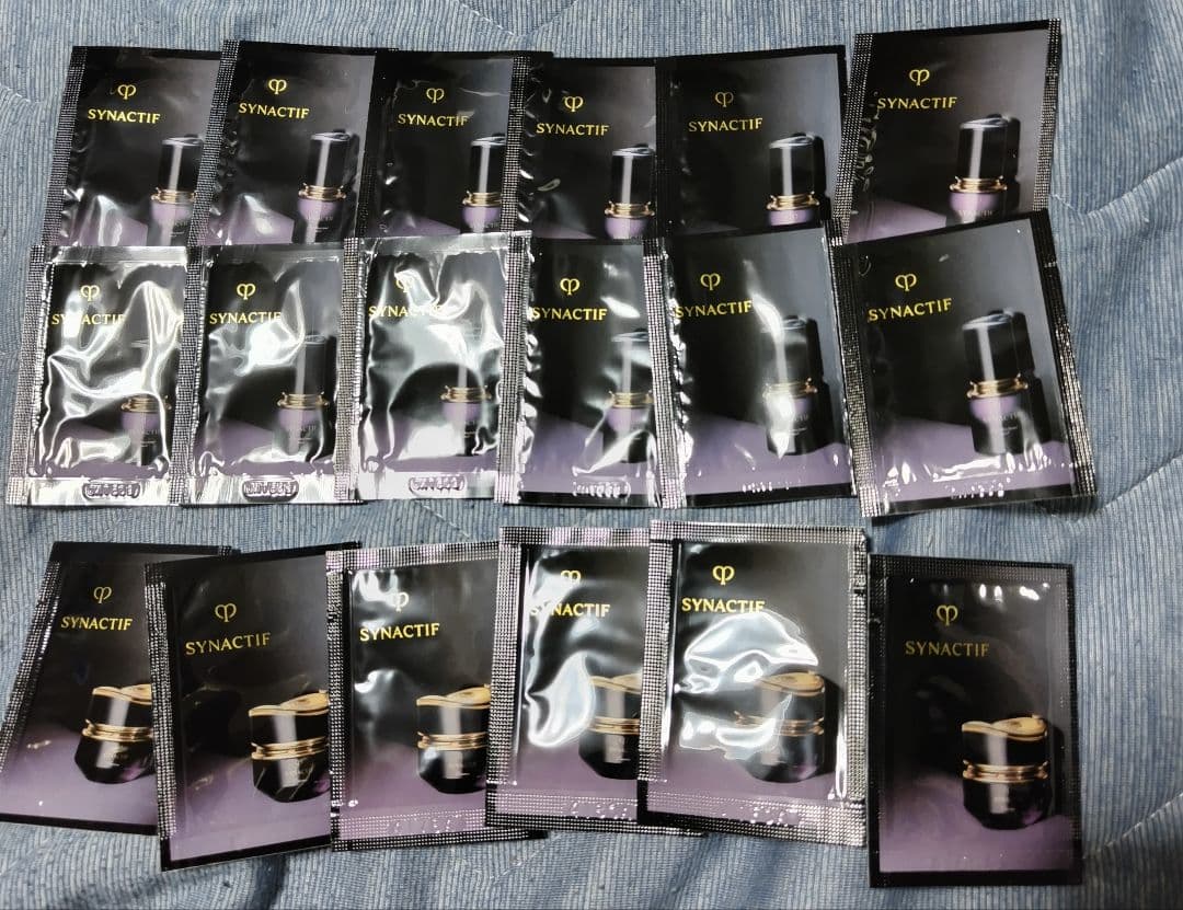 クレドポー ボーテ シナクティフ コフレ・トライアルセット・サンプル・非売品2つ