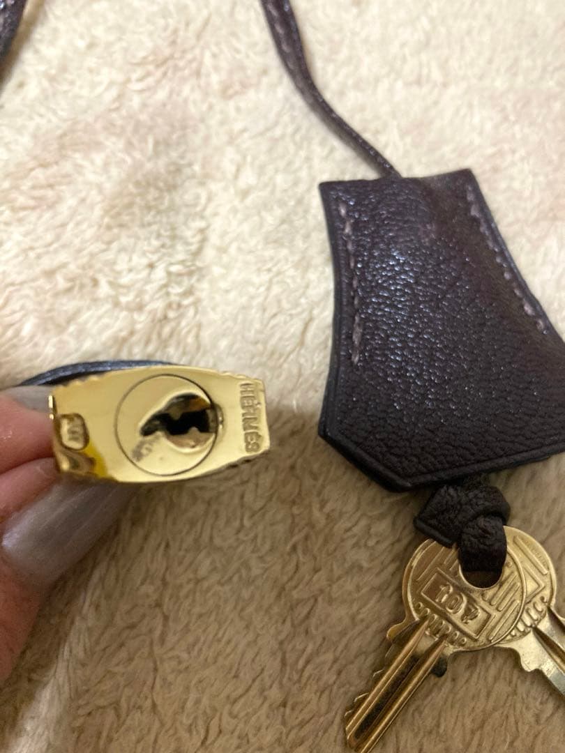 HERMES エルメス　カデナ ゴールド 南京錠 107鍵2本付き