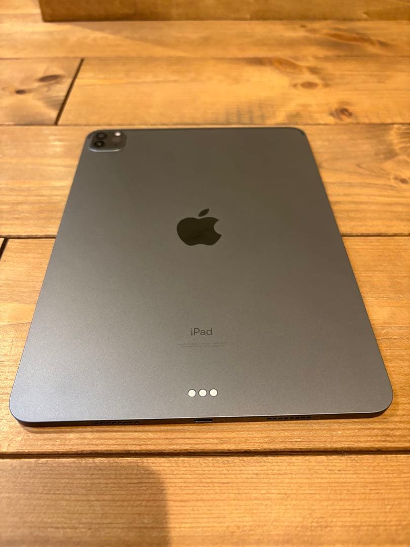 【グエンキエン】iPad Pro 第3世代 Wi-Fi 256GB