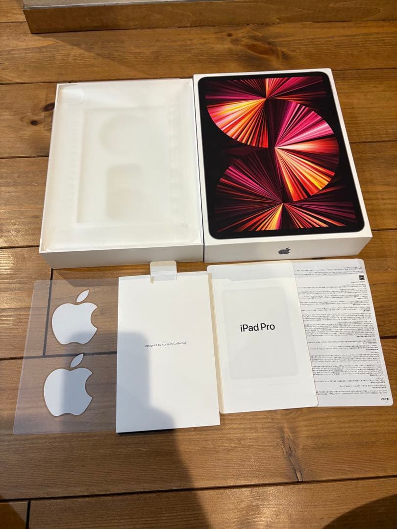 【グエンキエン】iPad Pro 第3世代 Wi-Fi 256GB