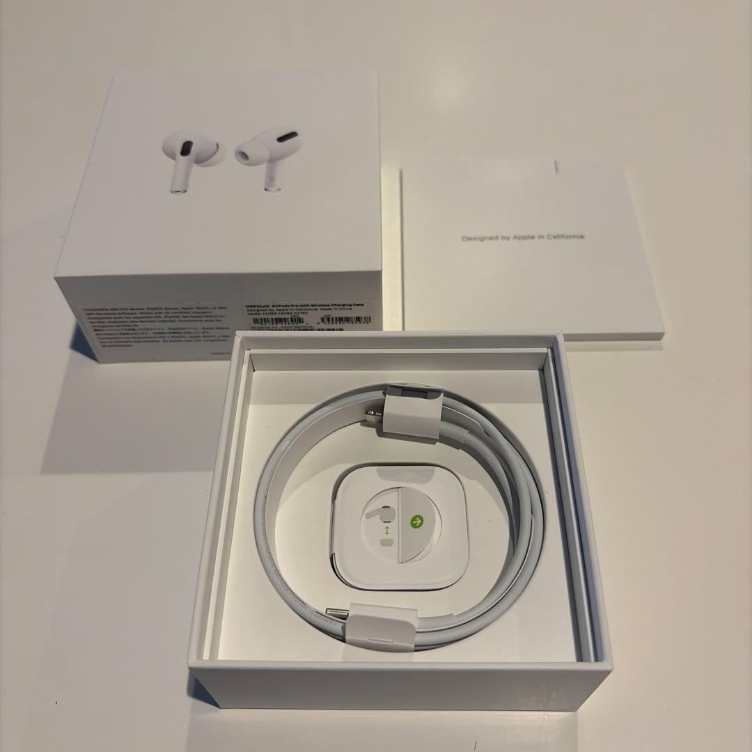 【HN】AirPods Pro 本体と充電ケース