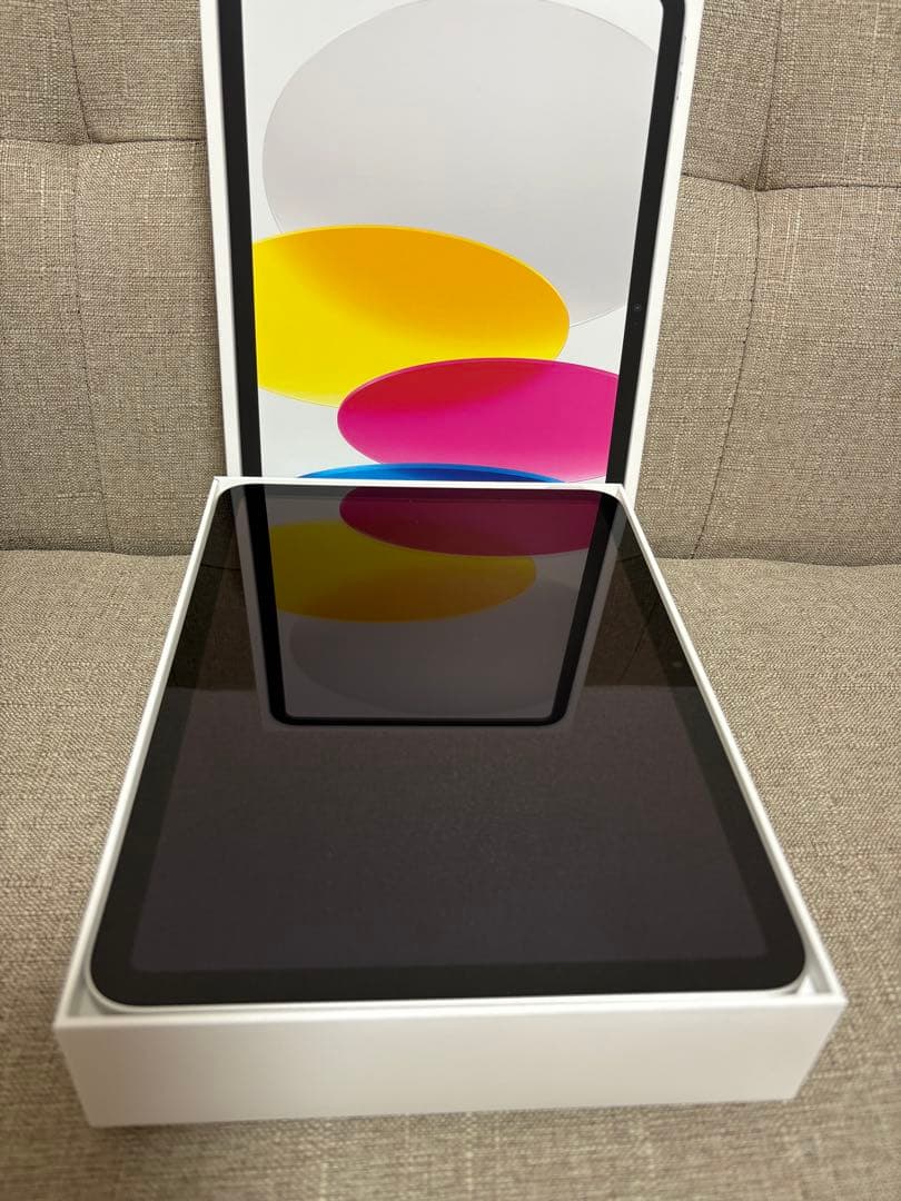 m*e様 【美品！】Apple iPad 第10世代 256GBシルバー