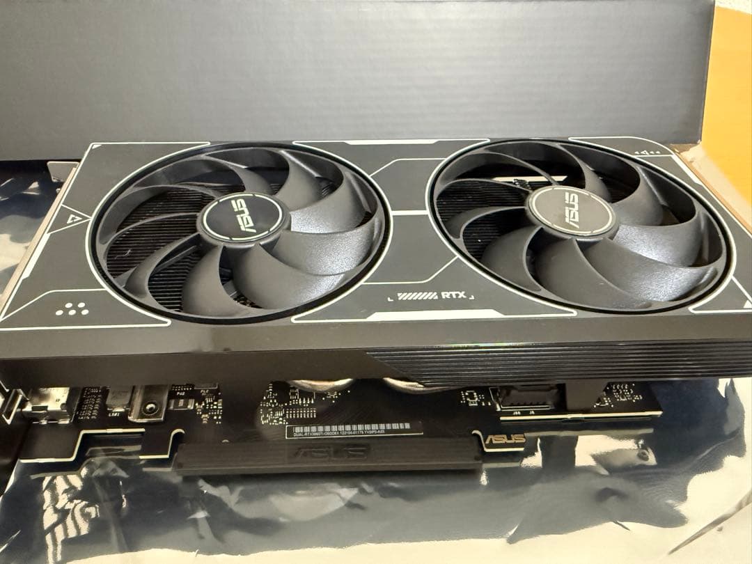 グラフィックボード・グラボ・ビデオカード ASUS GeForce RTX 3060 Ti OC Edition