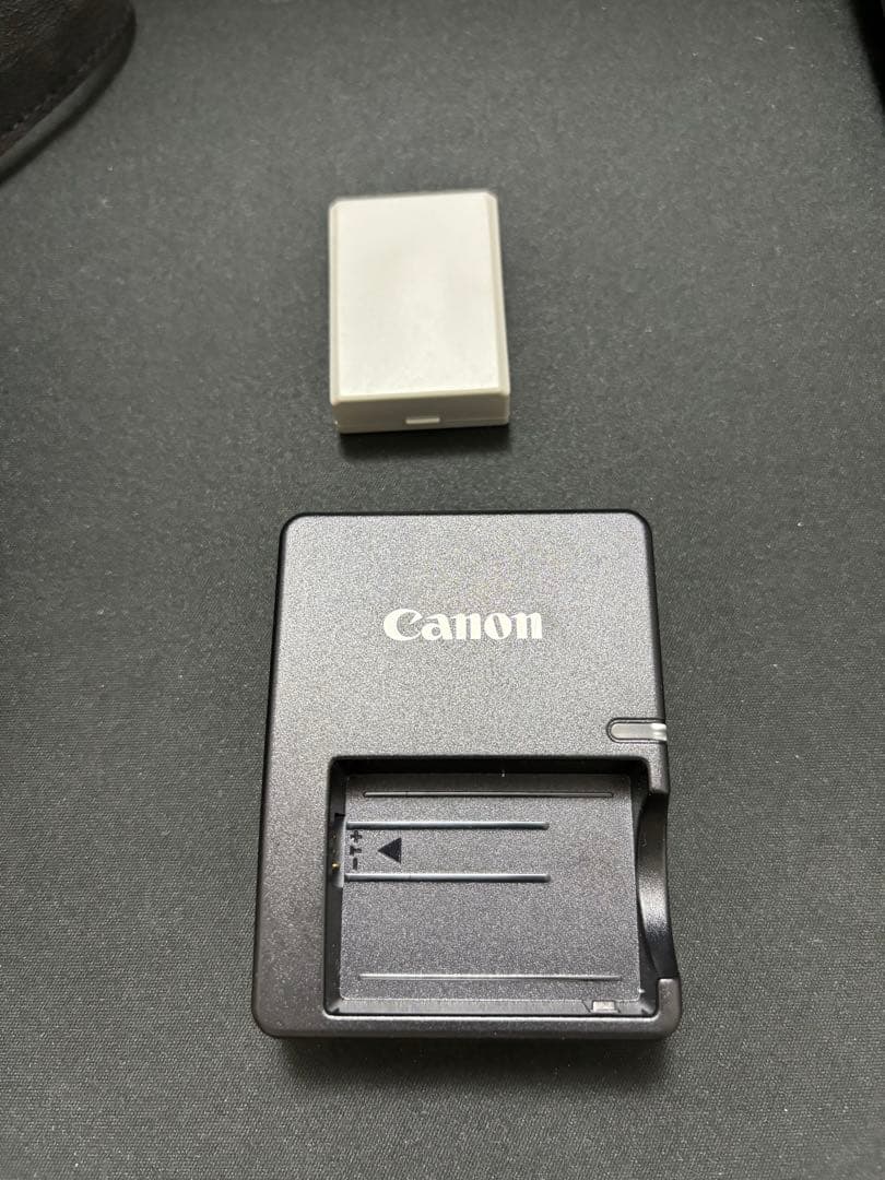 Canon EOS 450D デジタル一眼レフカメラ