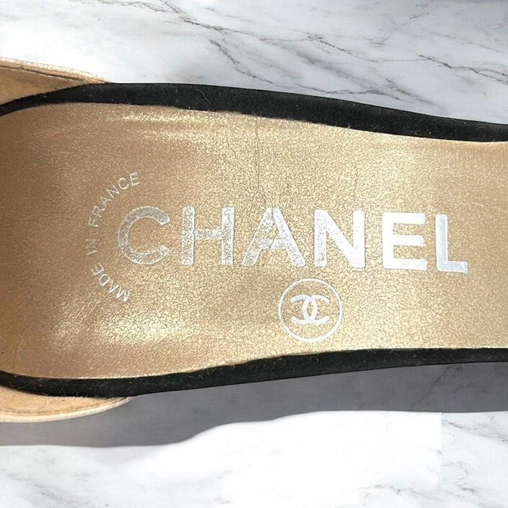 靴 CHANEL Mules Sandals Gold Chain T-Strap