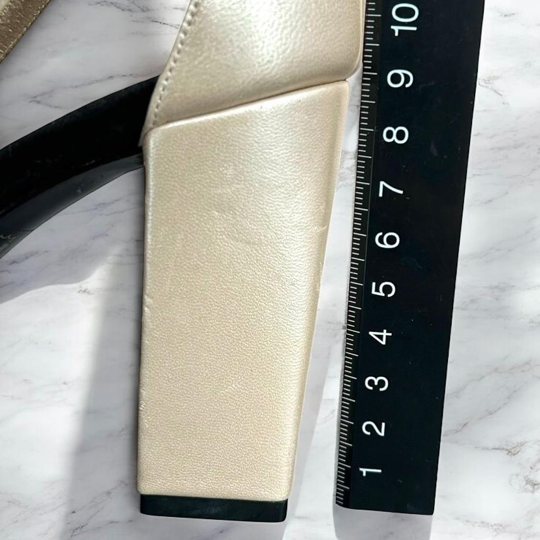 靴 CHANEL Mules Sandals Gold Chain T-Strap