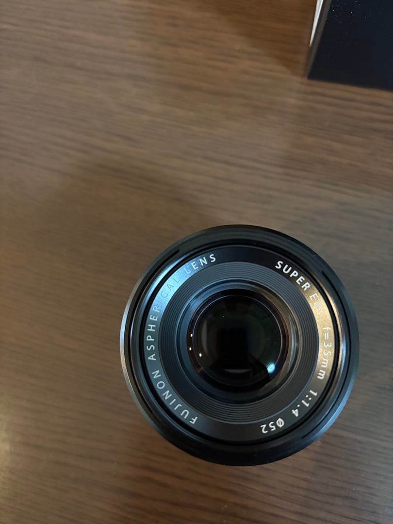 Fujifilm XF 35mm F1.4 R レンズ(ブルー)