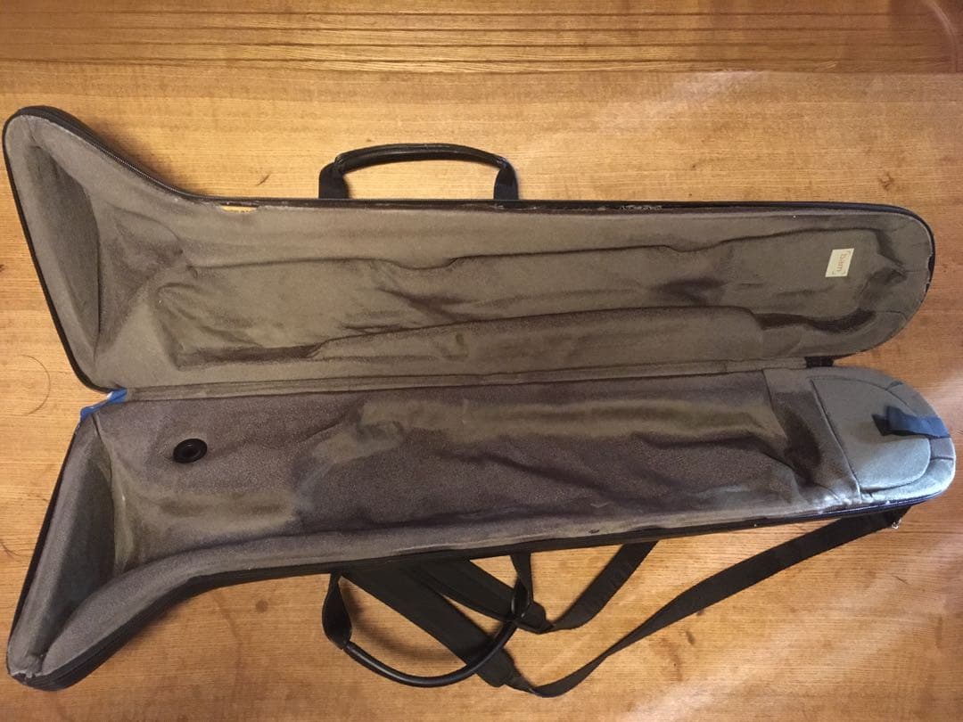 BAM セミハードケース トラディショナルF管トロンボーン可　表面傷みあり