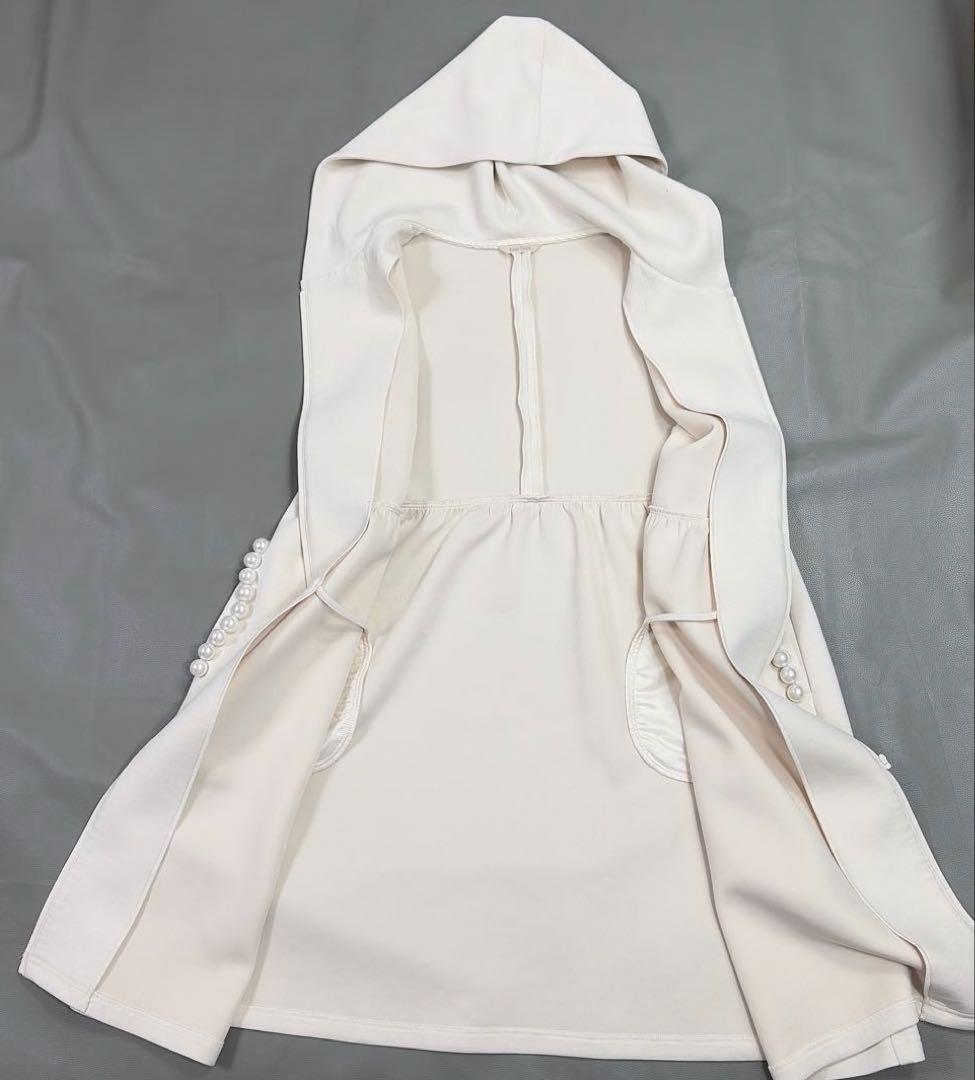 Rose Tiara ローズティアラ パールポケット フード付き ジレ 42