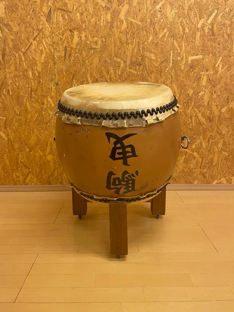 【年内で断捨離ですhaaa様用】値下げ！中古和太鼓　1.8尺相当　台付