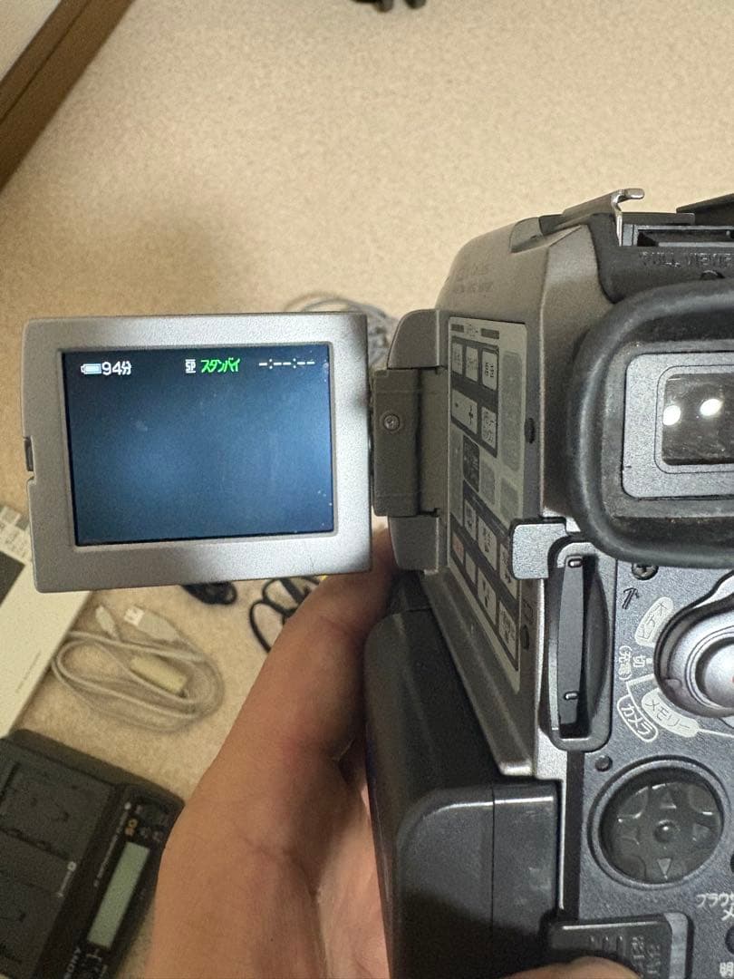 ビデオカメラ Sony Handycam DCR-PC120