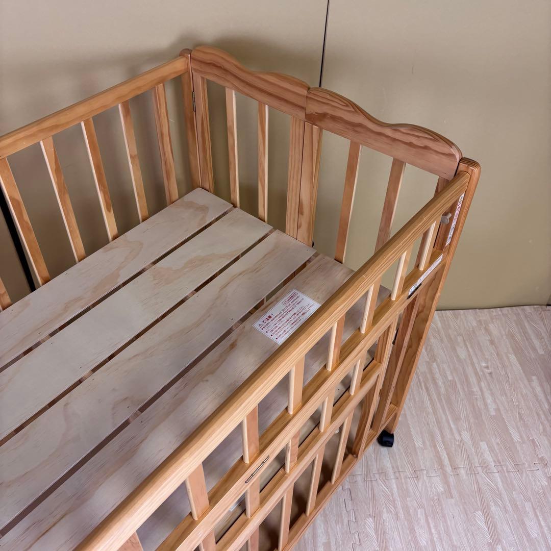 ★全て揃ってます★☆除菌清掃済☆綺麗☆大和屋　折りたたみベビーベッドFL　すのこ