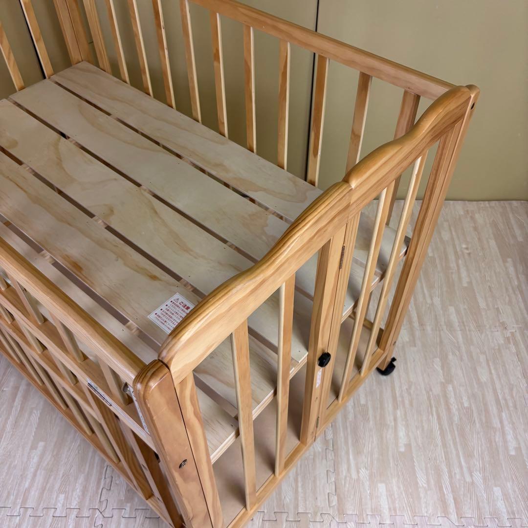 ★全て揃ってます★☆除菌清掃済☆綺麗☆大和屋　折りたたみベビーベッドFL　すのこ