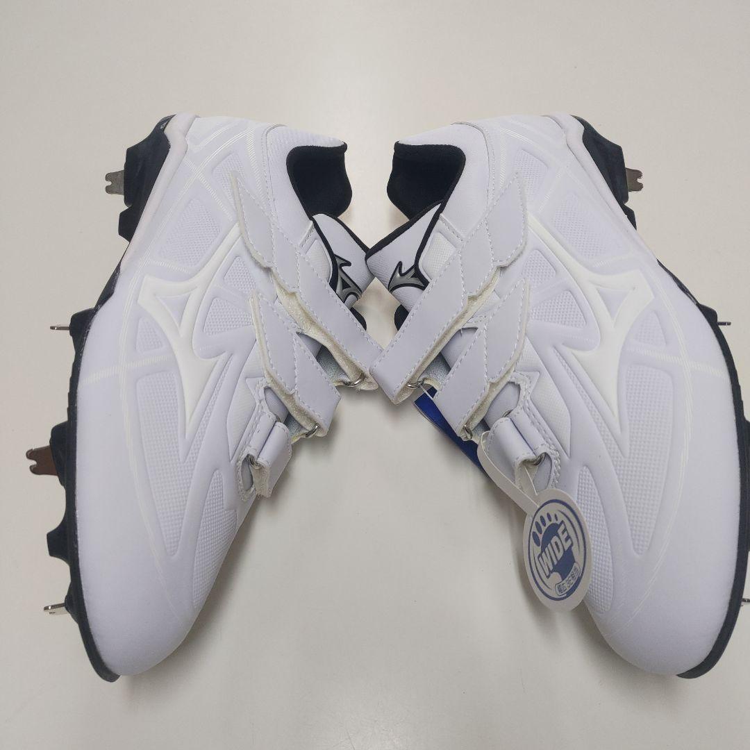 【新品】野球スパイク　250　ミズノ　ライトレボバディー　11GM212001