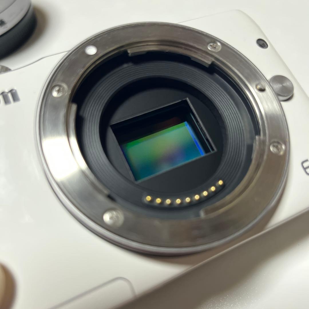 canon EOS M10 ボディ&ズームレンズキット