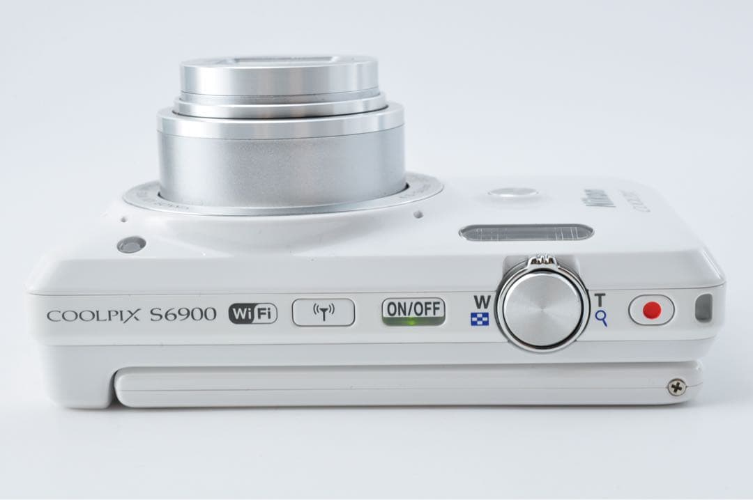 ■ ほぼ新品 ■ニコン　Nikon COOLPIX S6900