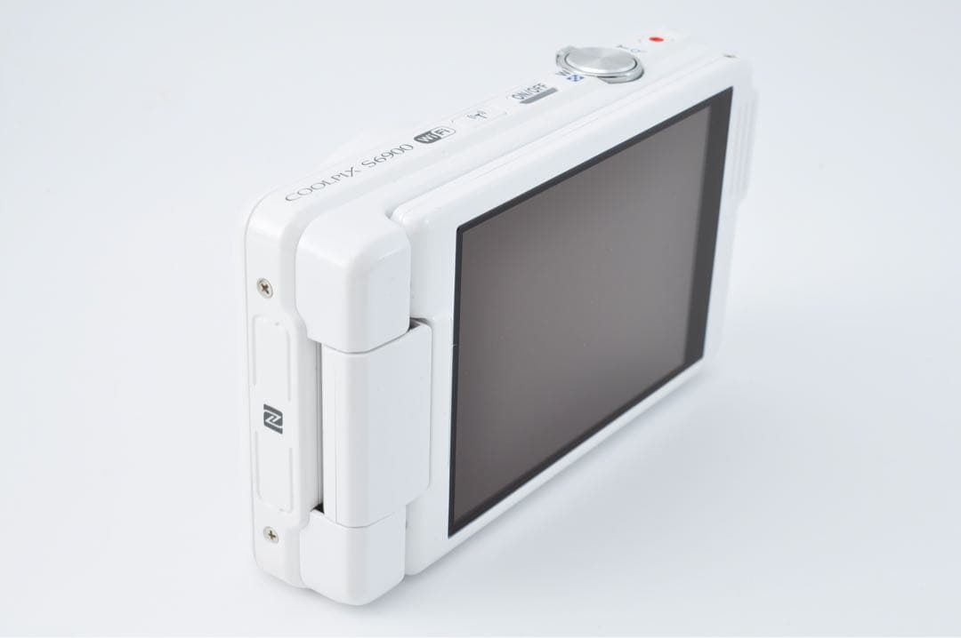 ■ ほぼ新品 ■ニコン　Nikon COOLPIX S6900