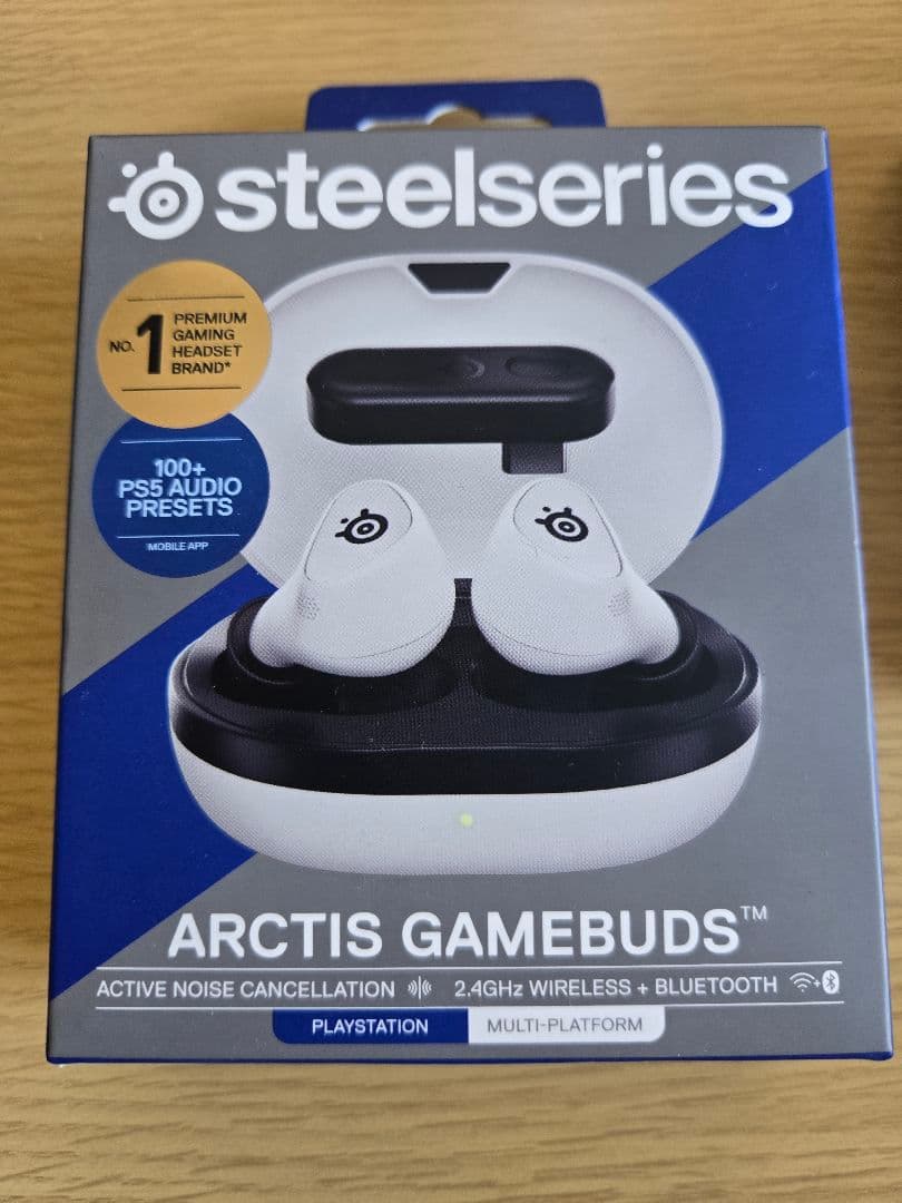 SteelSeries Arctis Gamebuds ホワイト