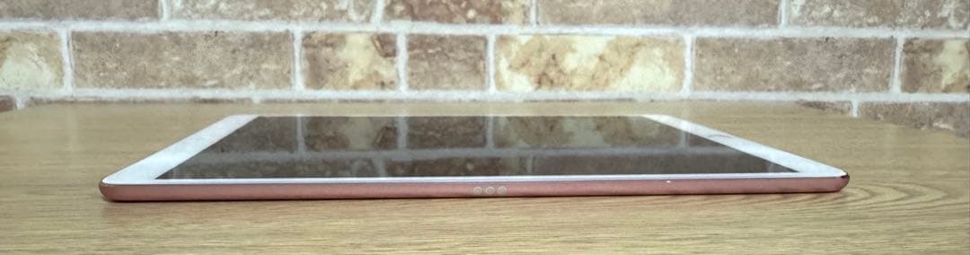 完品iPad Pro 10.5インチ64GB Wi-Fi + Cellular