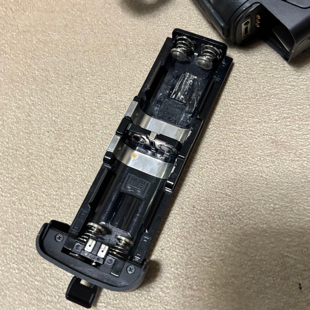 SIGMA SD9 + AF 17-35mm aspherical SAマウント