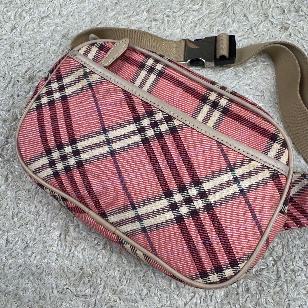バーバリーブルーレーベル ボディバッグ ウエストポーチ ノバチェック ピンク