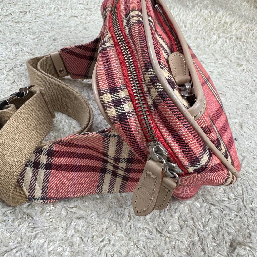 バーバリーブルーレーベル ボディバッグ ウエストポーチ ノバチェック ピンク
