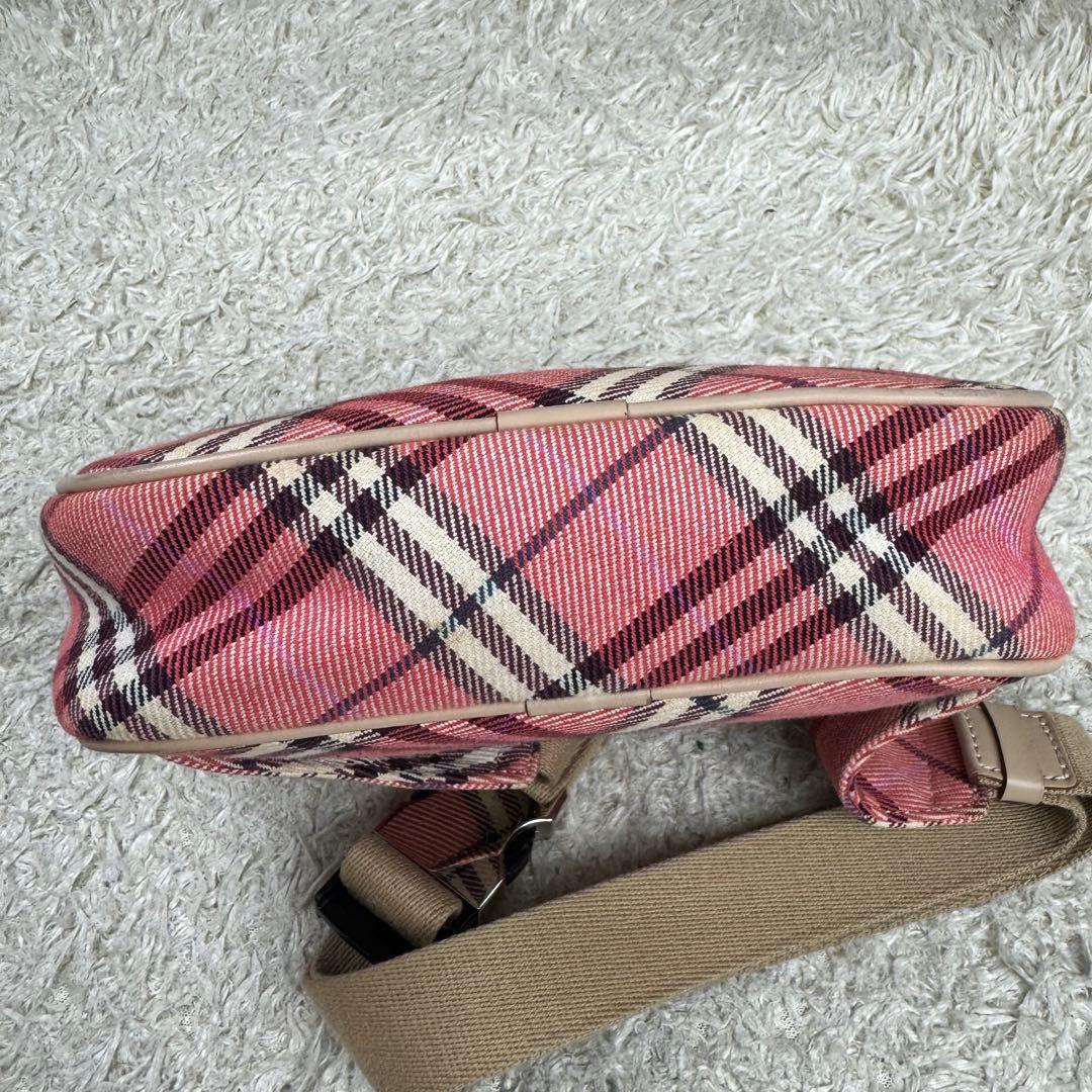 バーバリーブルーレーベル ボディバッグ ウエストポーチ ノバチェック ピンク