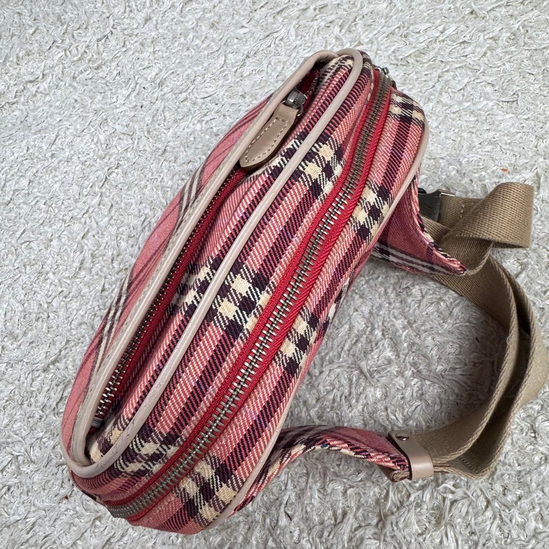 バーバリーブルーレーベル ボディバッグ ウエストポーチ ノバチェック ピンク