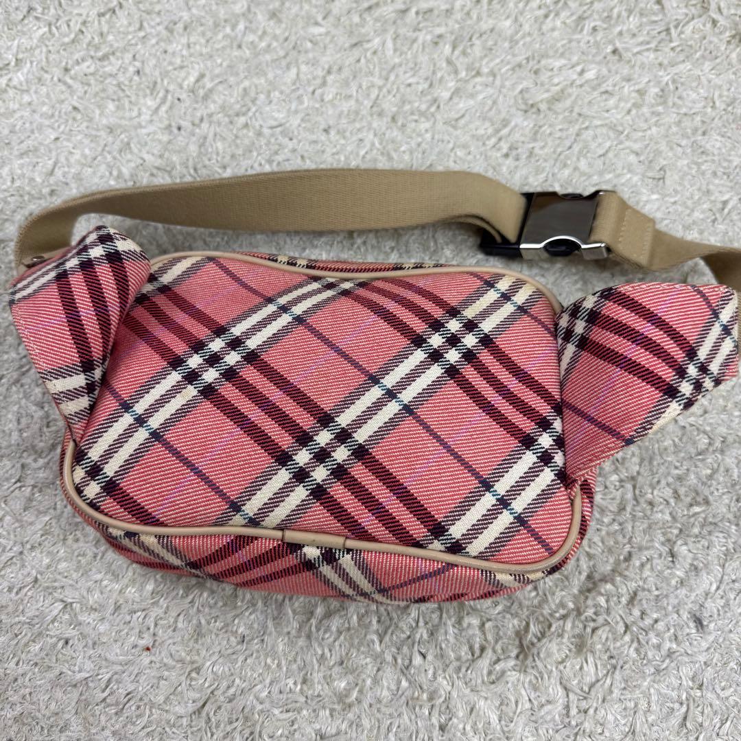 バーバリーブルーレーベル ボディバッグ ウエストポーチ ノバチェック ピンク