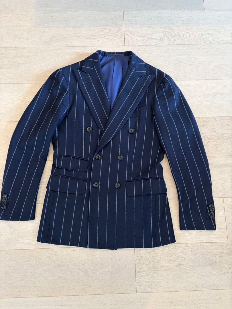 Beams Brillsピンストライプダブルスーツ