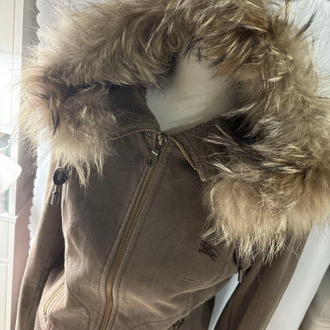 美品✨バーバリー　ブルゾン　パーカー　リアルファー　2way ジップ　y2k