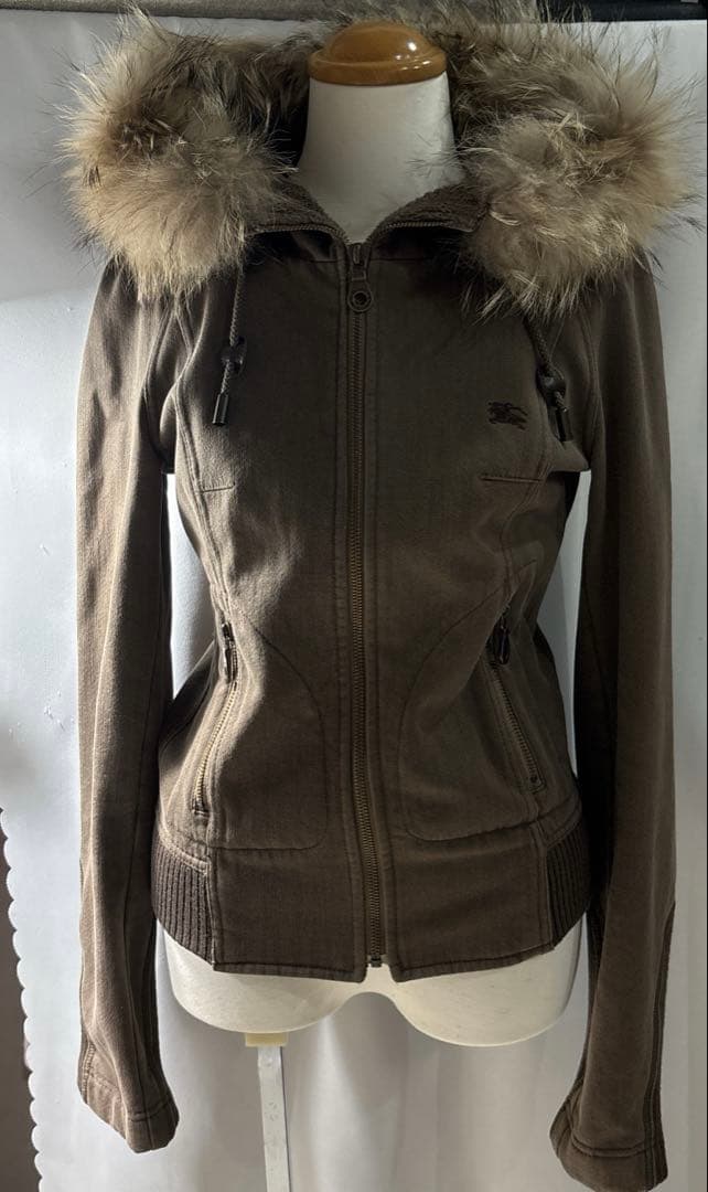 美品✨バーバリー　ブルゾン　パーカー　リアルファー　2way ジップ　y2k