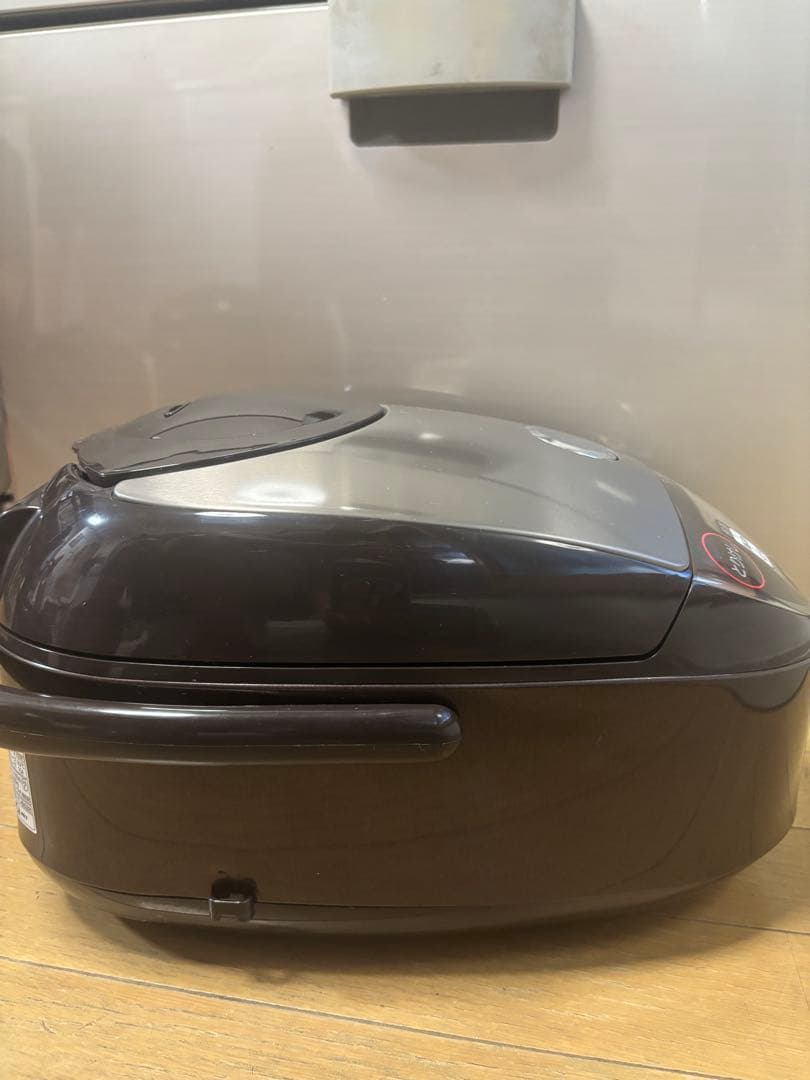ZOJIRUSHI　NW-VH10TA　IH炊飯ジャー2022年製