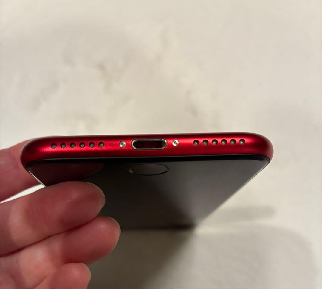 iPhone SE (第2世代) PRODUCT(RED) 64GB 本体