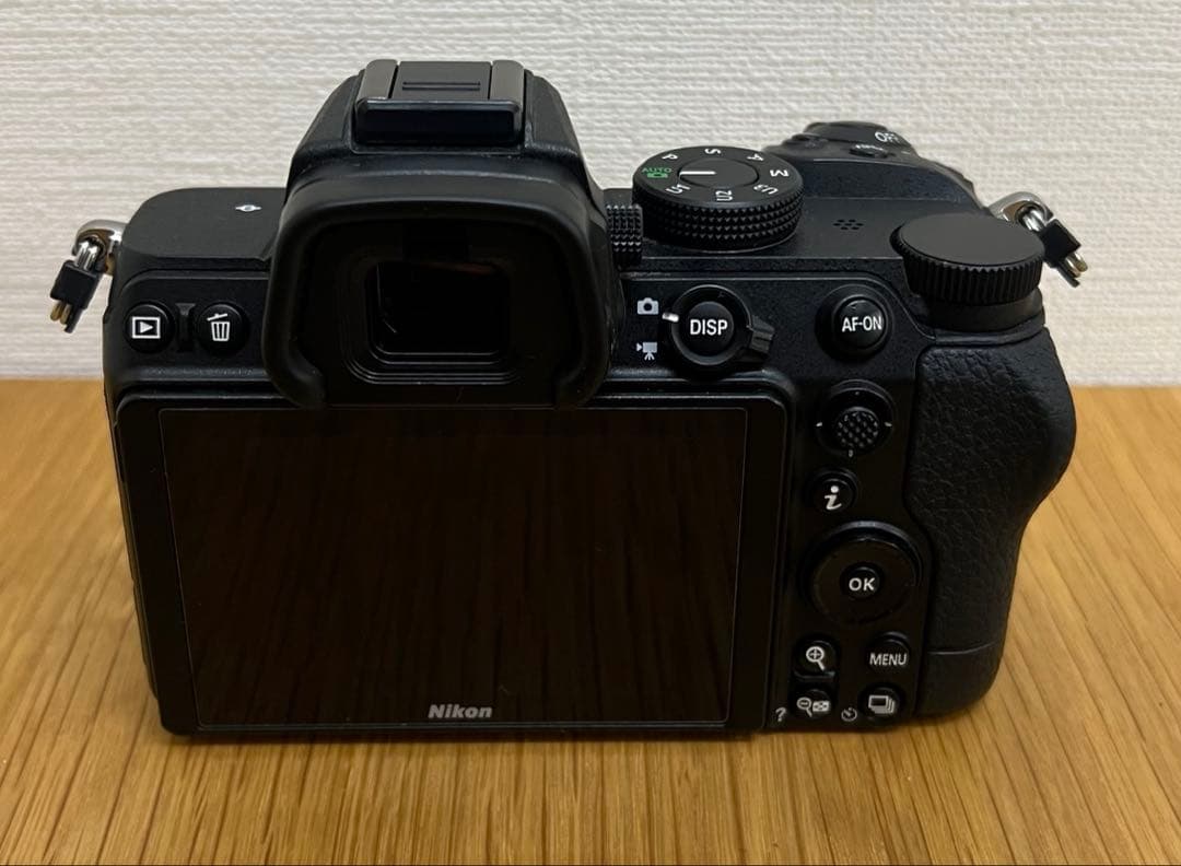 Nikon Z5 ミラーレス液晶保護フィルム付き