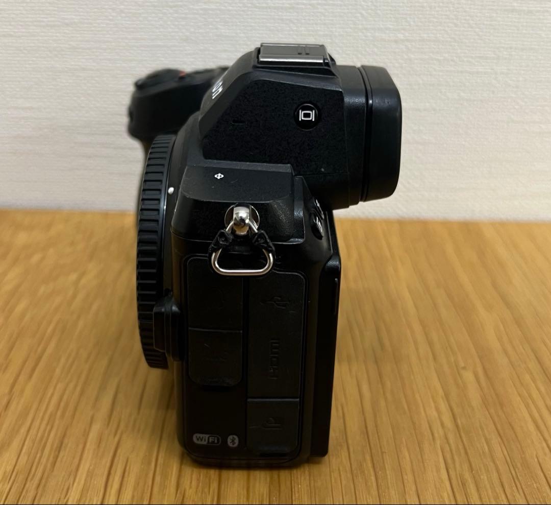 Nikon Z5 ミラーレス液晶保護フィルム付き