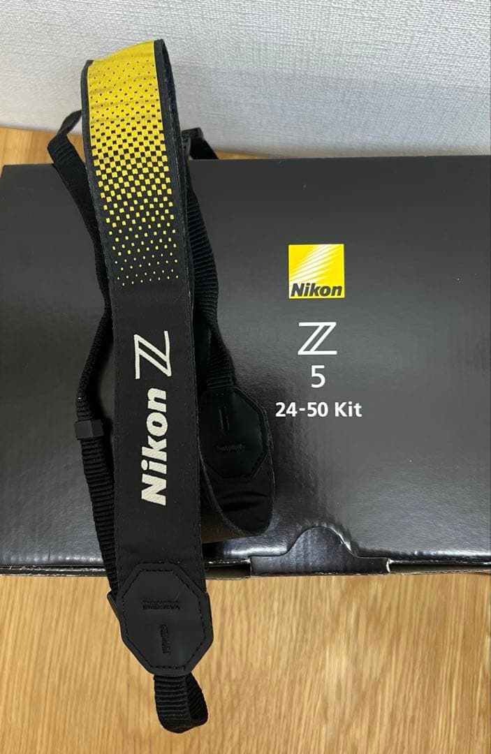 Nikon Z5 ミラーレス液晶保護フィルム付き