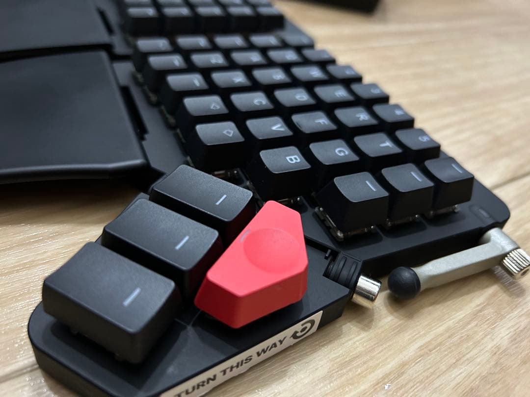 【美品】ZSA Moonlander Mark I 分割キーボード ピンク軸