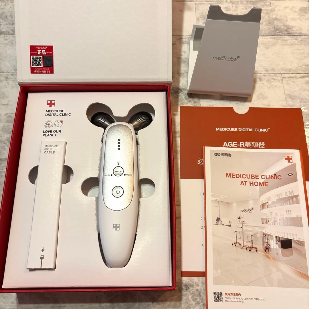 メディキューブ AGE-R EMSダーマショット